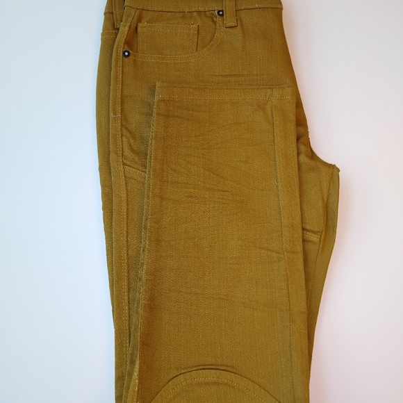 Pants - Picture 2 of 6